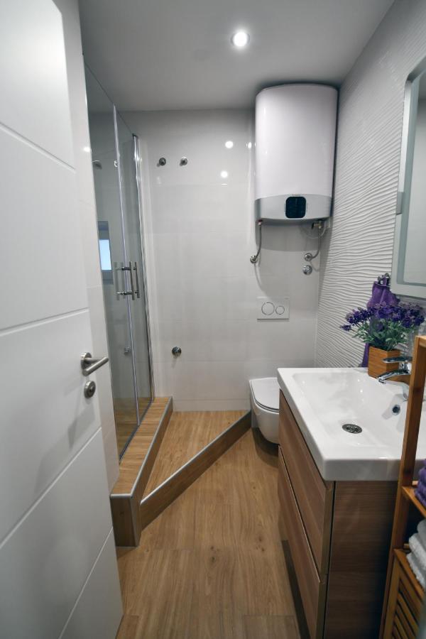 Apartment Lavanda - Suite Синь Екстер'єр фото